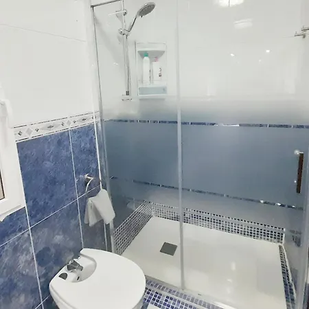 En El Centro Amplio Y Confortable * Malaga