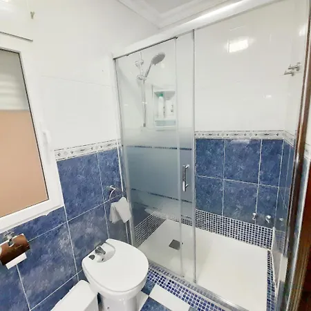 En El Centro Amplio Y Confortable